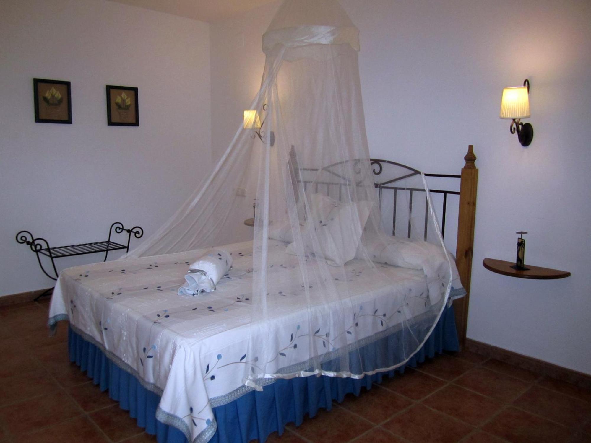 Posada El Camino Almonaster Almonaster la Real Dış mekan fotoğraf